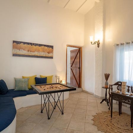 Lohonostays Villa Santorini Alībāg Eksteriør bilde