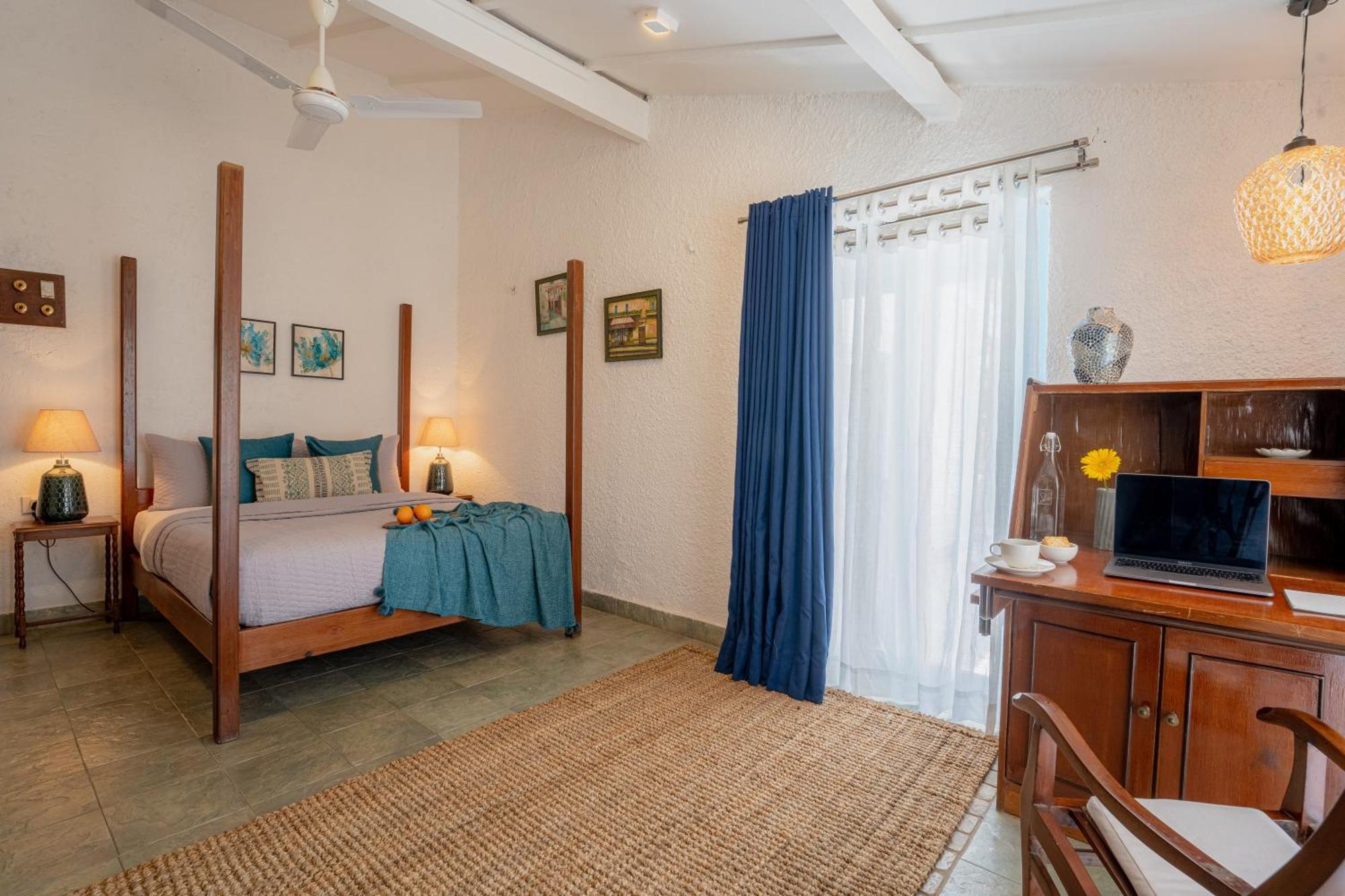 Lohonostays Villa Santorini Alībāg Eksteriør bilde